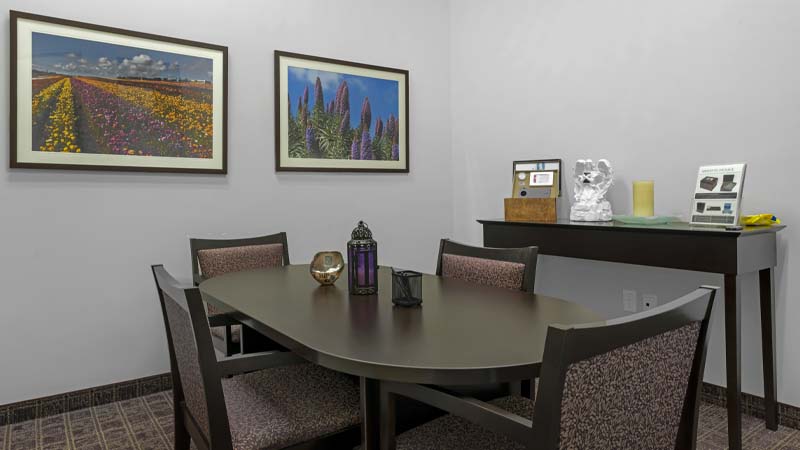 Neptune Society of Stockton, arrangement room 5